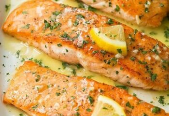 Keto Garlic Caper Butter Salmon