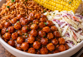 BBQ Chickpea Bowl